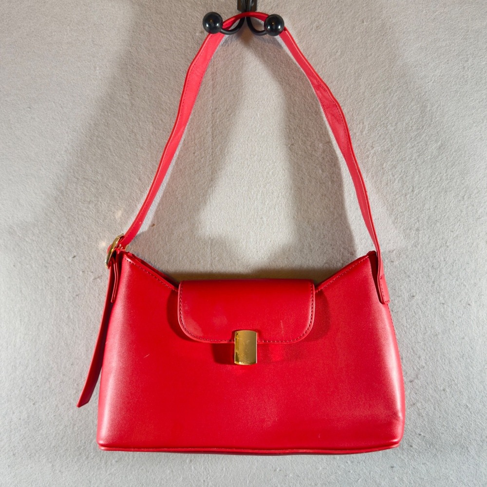 593 | NWOT Old Navy Red Womens Faux Leather Minimalist Shoulder Baguette Bag Red